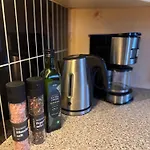 House Under The Aurora Cozy Private With Fireplace Apartment *