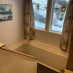 Apartamento House Under The Aurora Cozy Private With Fireplace