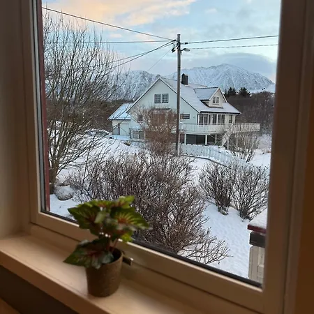 House Under The Aurora Cozy Private With Fireplace Apartamento *